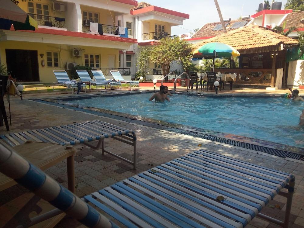 Senhor Angelo Resort Goa Калангут Экстерьер фото