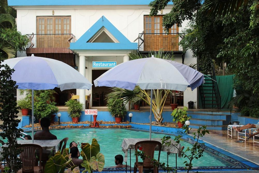 Senhor Angelo Resort Goa Калангут Экстерьер фото